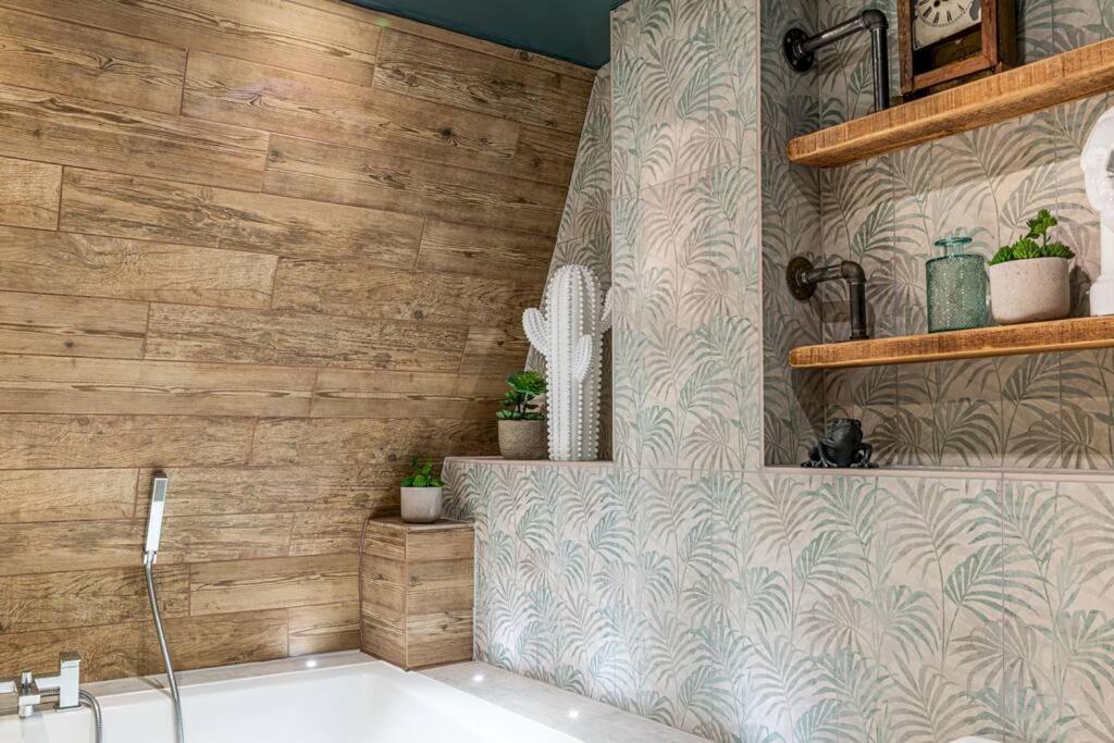 Style & Opulence In Georgian Chapel W Parking Appartement Bath Buitenkant foto